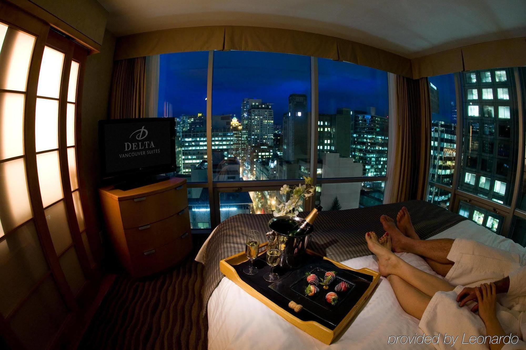 Delta Hotels By Marriott Vancouver Downtown Suites Номер фото
